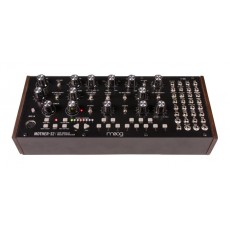 Moog Mother 32